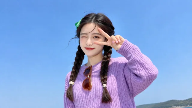 紫衣少女晴空