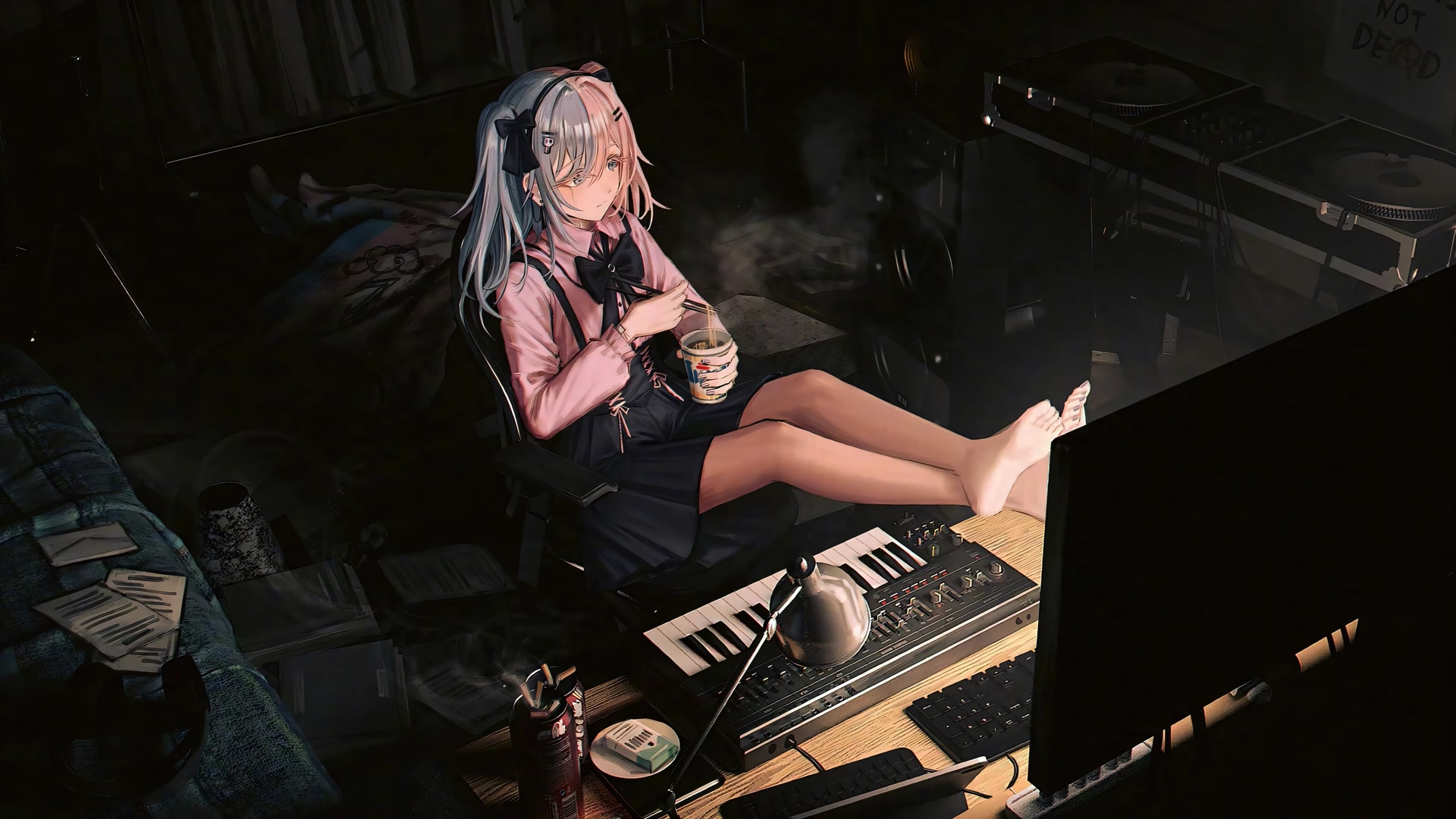 宅女深夜泡面