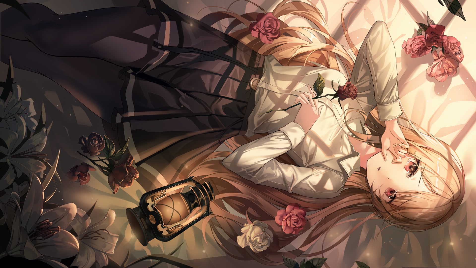 少女卧花伴灯