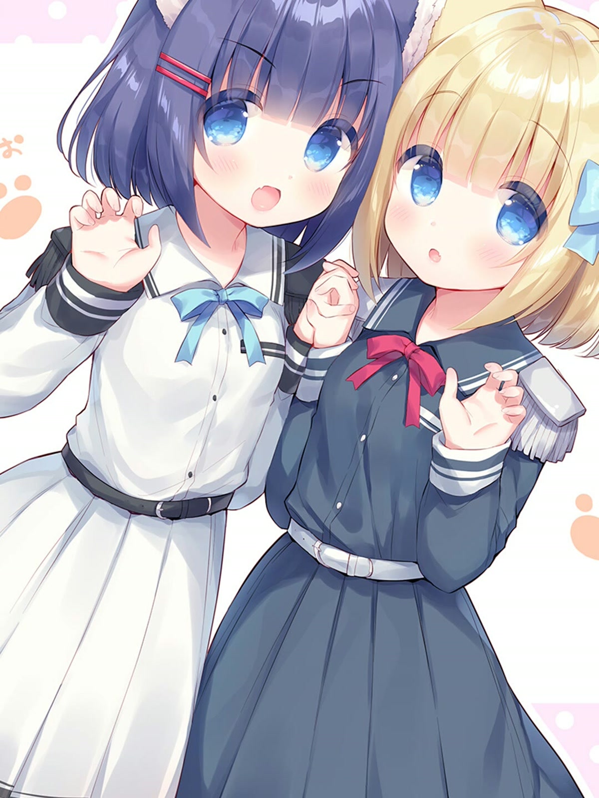 双生猫耳少女