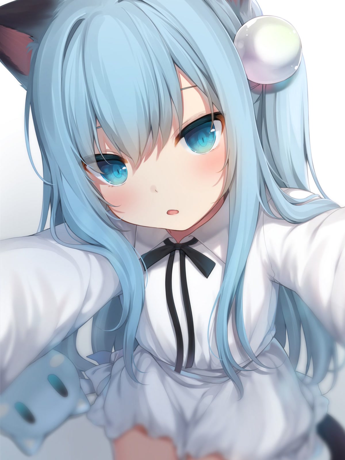 蓝发猫耳少女
