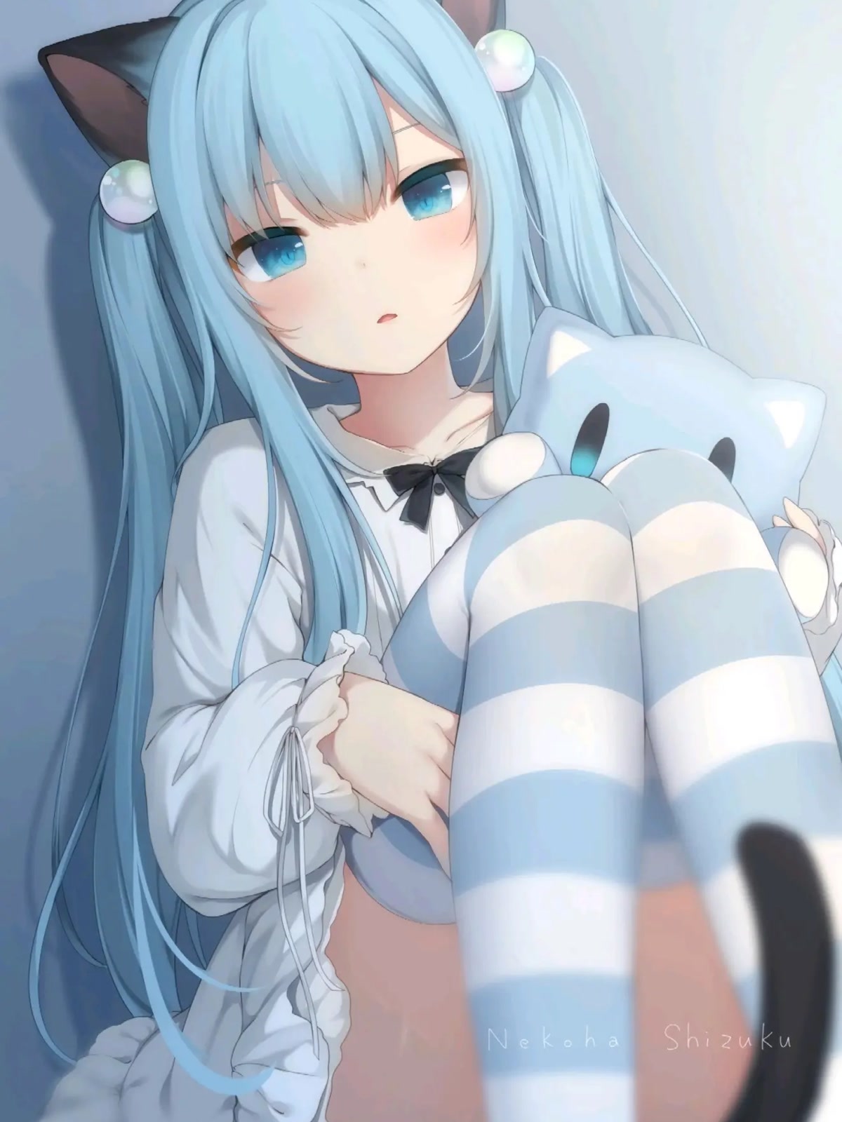 蓝发猫耳少女