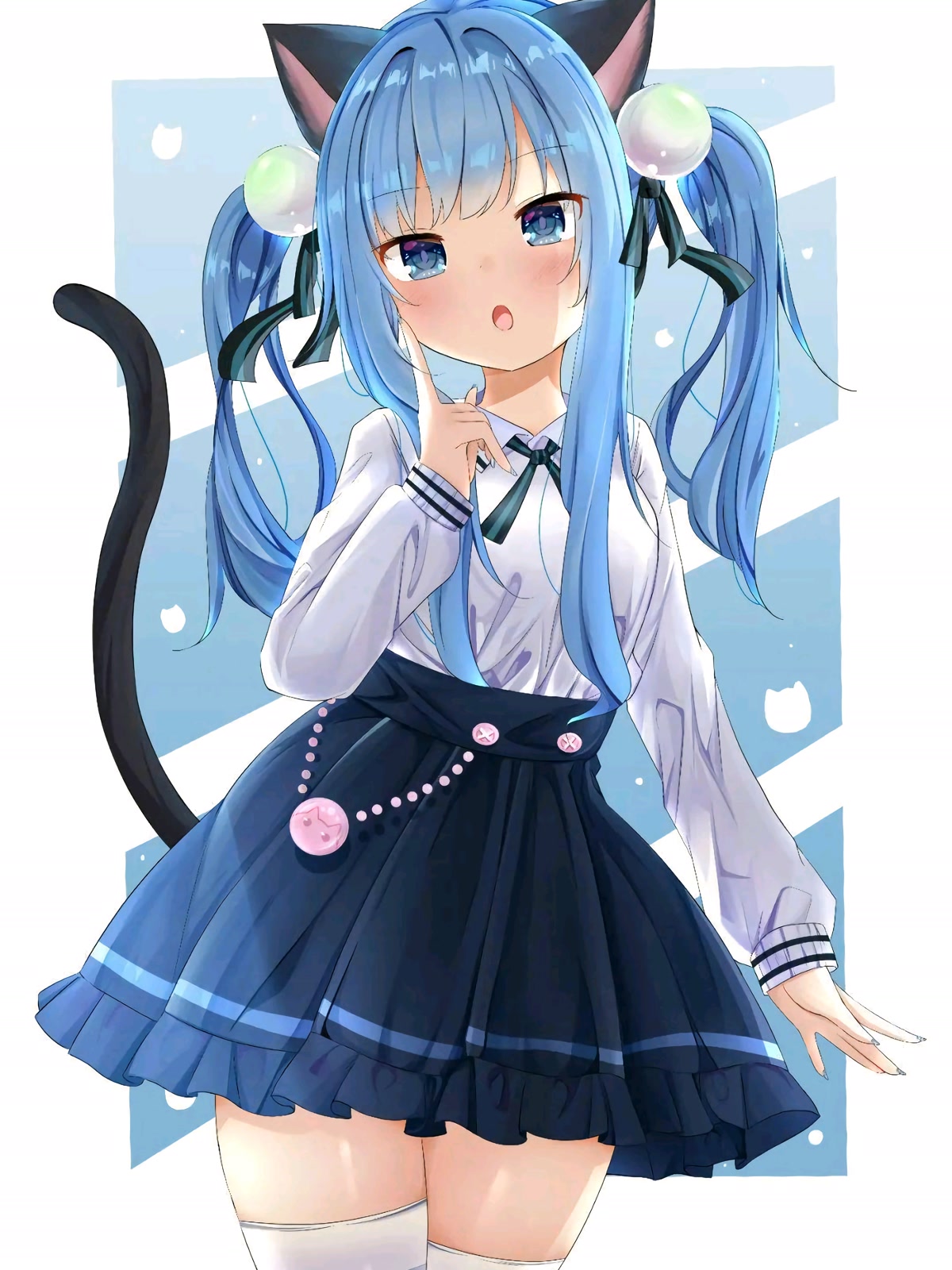 蓝发猫耳少女