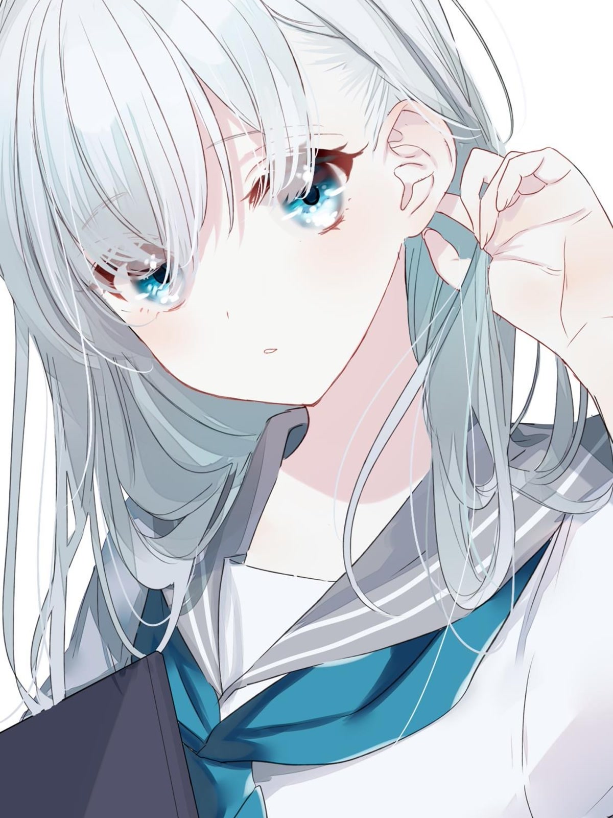 银发少女凝视